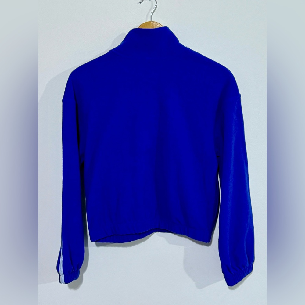 Blue sweater for youth - Picture 2 of 4